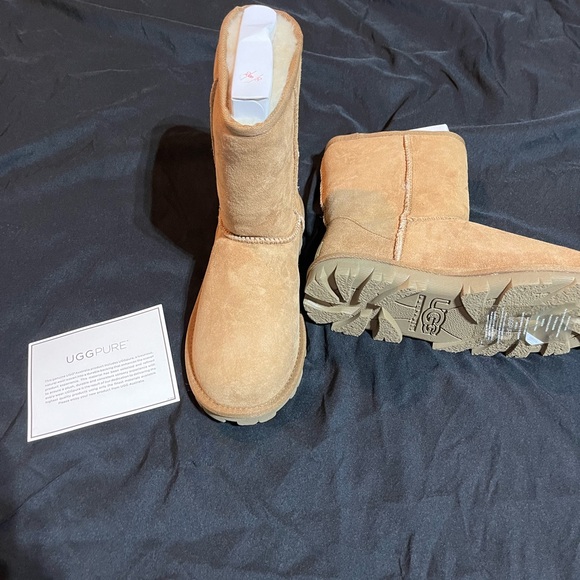UGG Tan Suede Boots - Picture 5 of 5